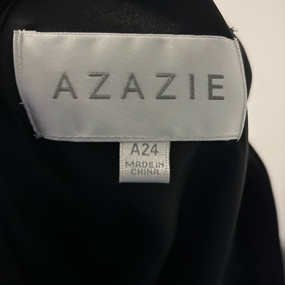Azizie Elegant Black Evening Gown, size 24 - Picture 4 of 8